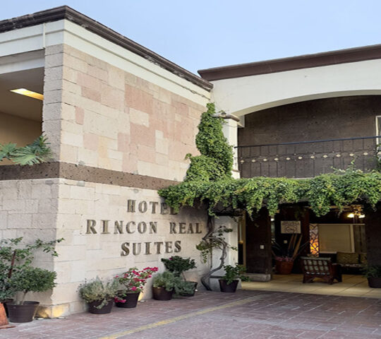 HOTEL RINCÓN REAL SUITES